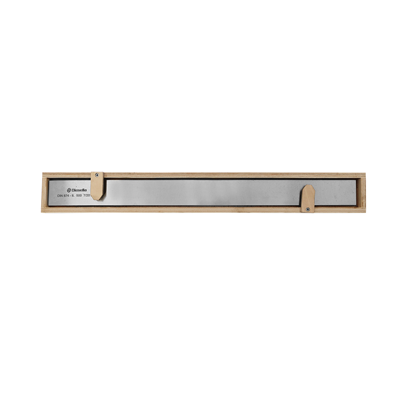 Retteskinne 500x40x8 Mm   Stål Din 874 Grad