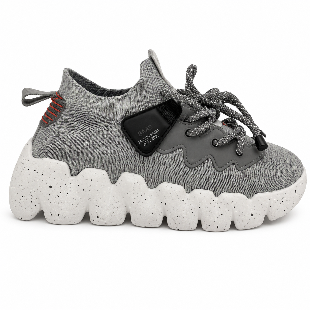 Nova Wave Sneaker 40