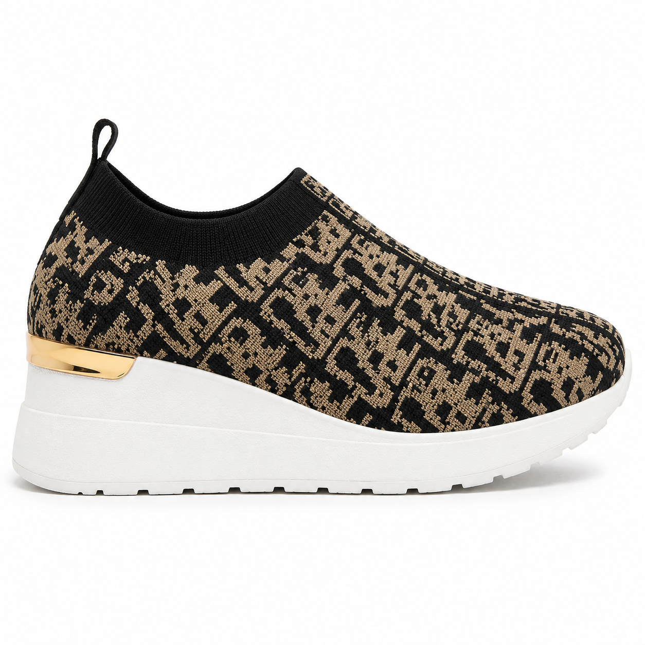 Saviera Luxe Slip Sneaker 41